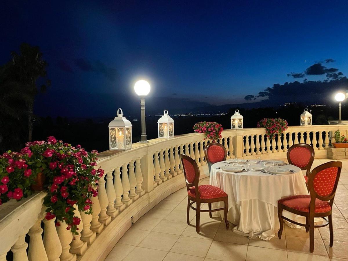 Parco Dei Principi Hotel Roccella Ionica Kültér fotó