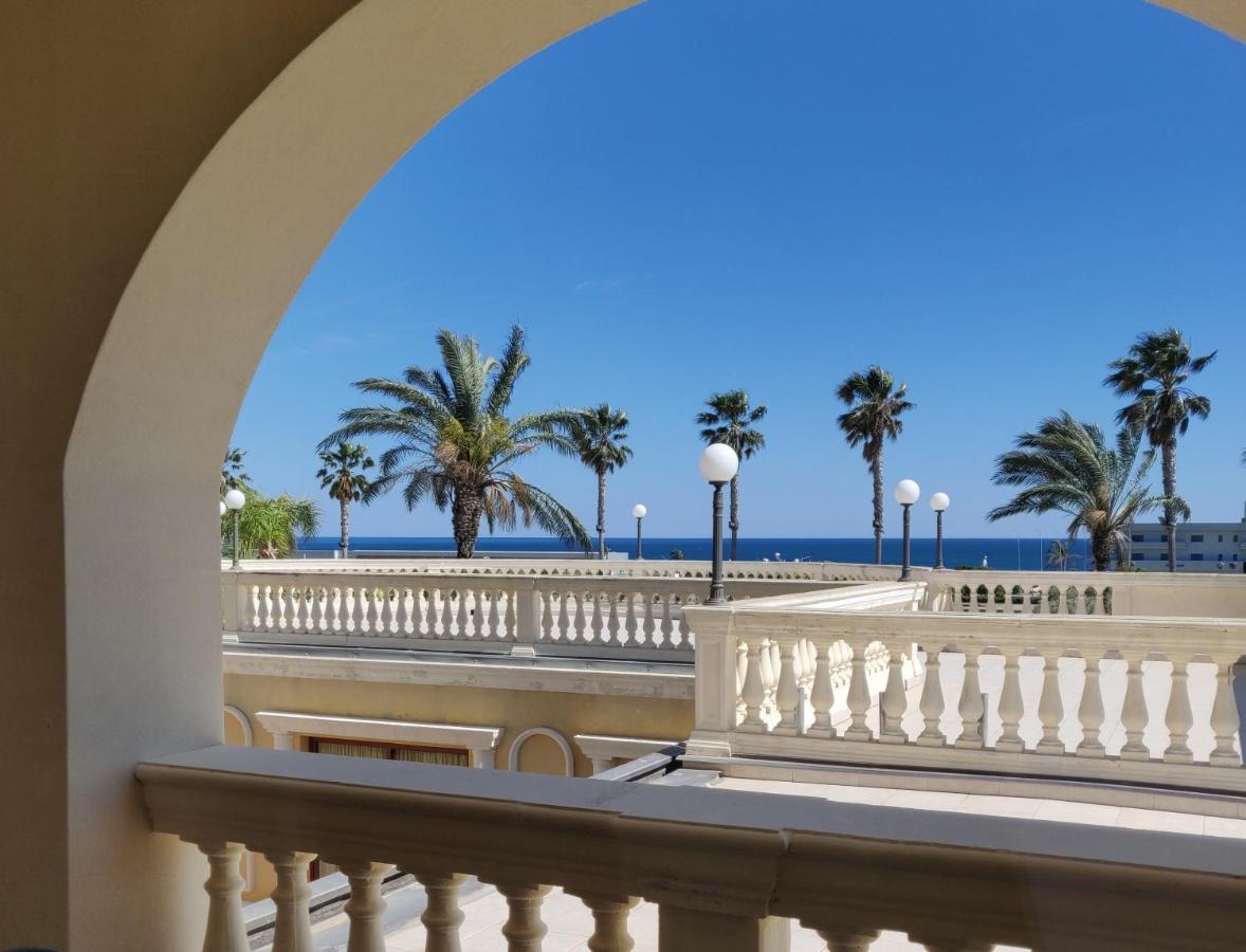Parco Dei Principi Hotel Roccella Ionica Kültér fotó