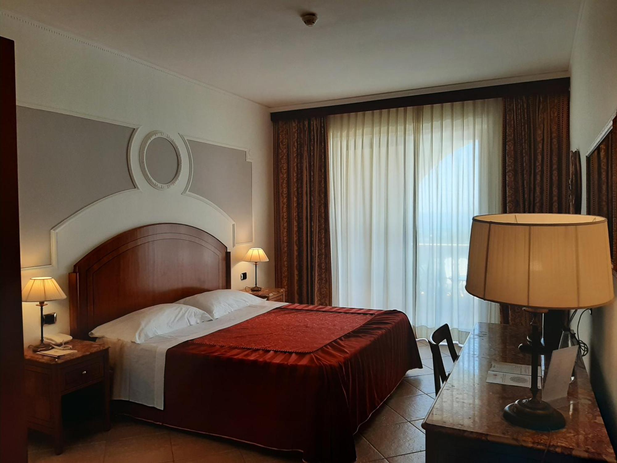 Parco Dei Principi Hotel Roccella Ionica Kültér fotó