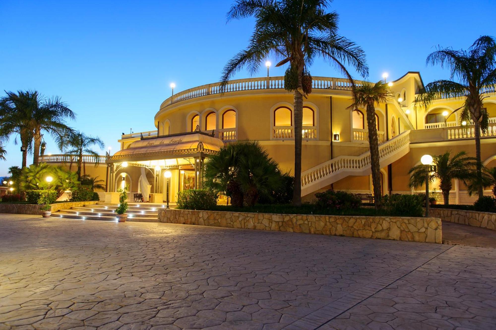 Parco Dei Principi Hotel Roccella Ionica Kültér fotó